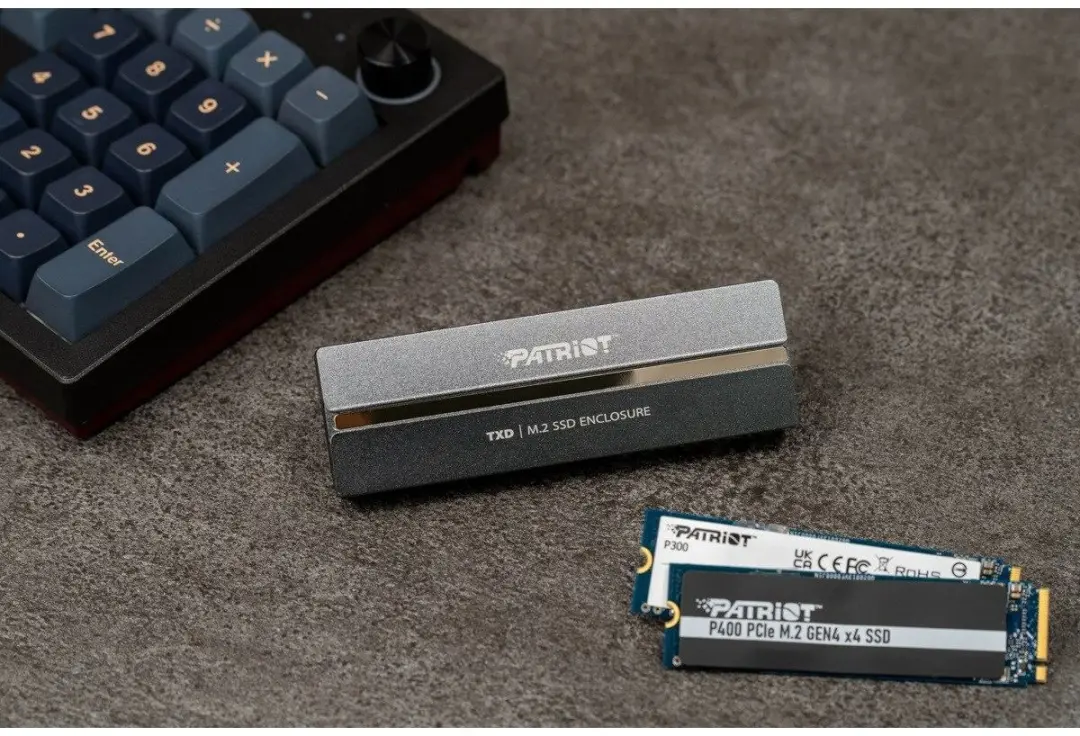 Patriot TXD M.2 NVMe SSD-behuizing PV810UPNGM - Grijs - afbeelding 2 van 6