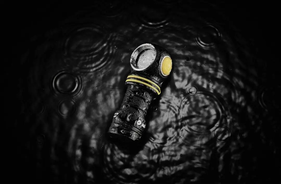 Armytek Elf C1 F05003C Zaklamp - 1000 lm - Neutralweiß - afbeelding 5 van 6