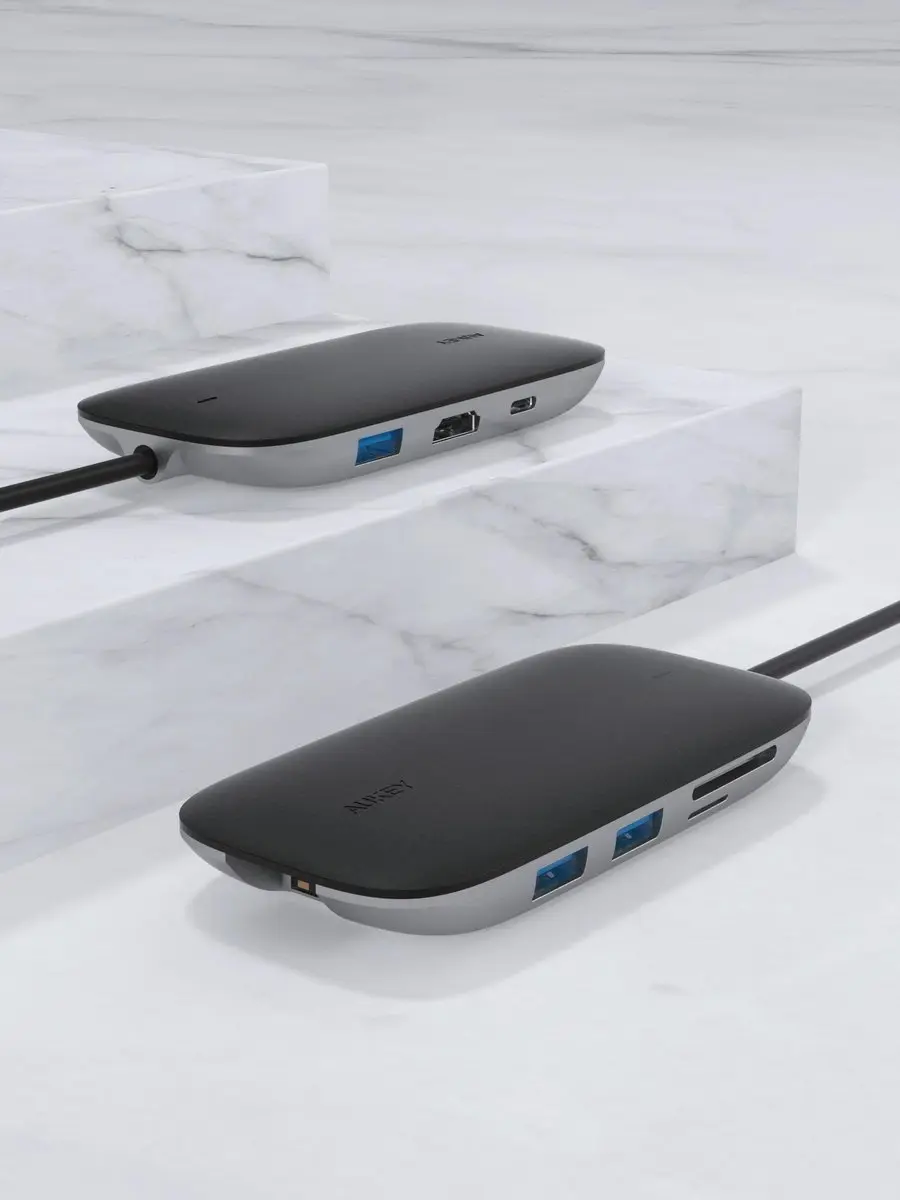 Aukey Unity Series 8-in-1 USB-C Hub - Zwart - afbeelding 4 van 6