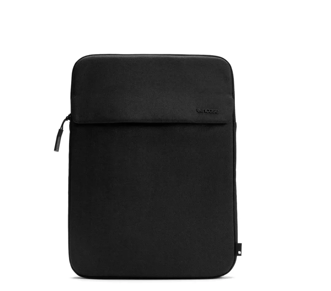 Incase Crosstown Sleeve MacBook Pro 16 Zwart - afbeelding 6 van 6