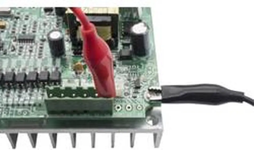 Voltcraft MSC-100 BNC-meetsnoer - 114cm - Zwart/Rood - afbeelding 4 van 5