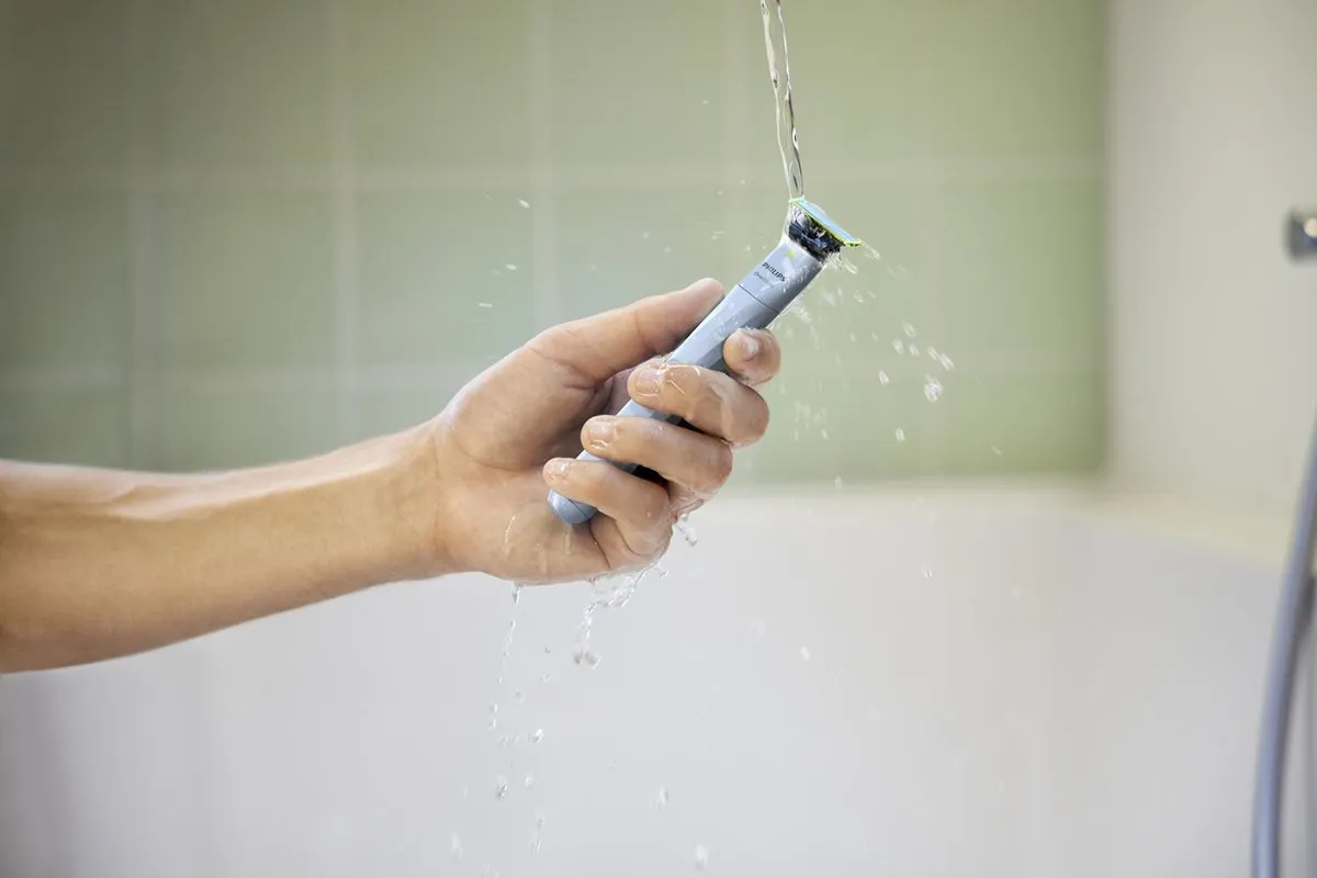 Philips OneBlade First Shave QP1324/30 Scheerapparaat - Lichtblauw - afbeelding 6 van 6