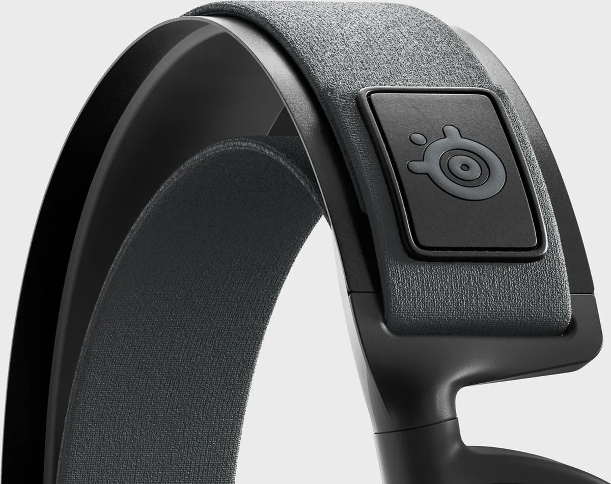 SteelSeries Arctis 7+ Gaming Headset - PC & PS5/PS4