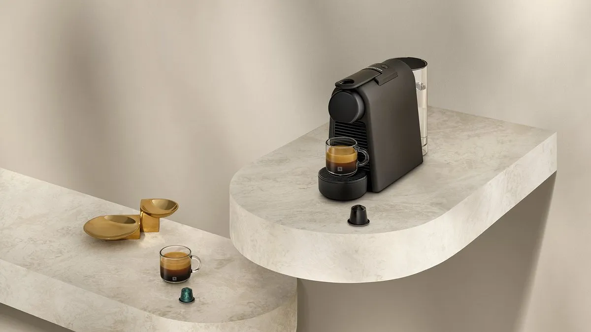 De'Longhi Nespresso Essenza Mini EN85.BKMT Koffiecupmachine - Mat zwart