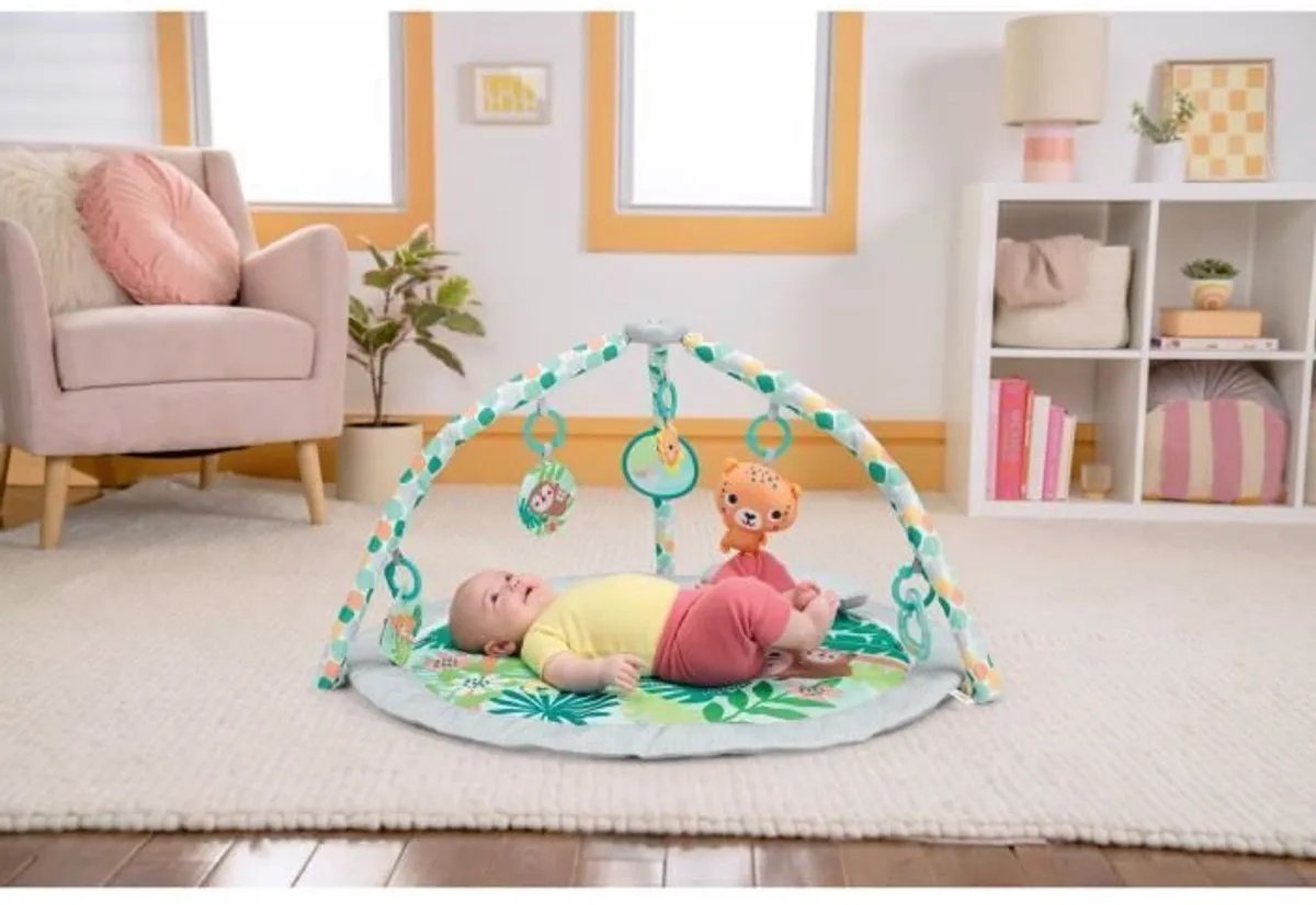 Bright Starts Babyspeelmat Tropisch Bos - Met Spiegel en Muzikale Boog