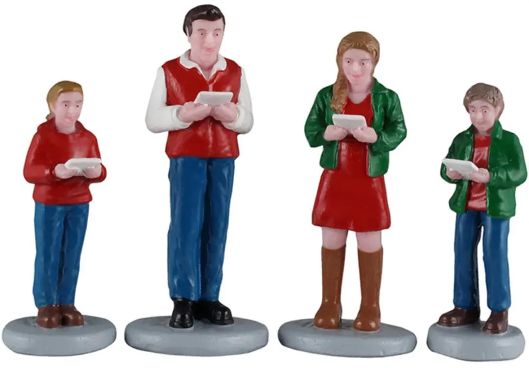Lemax Caroling Family Set van 4
