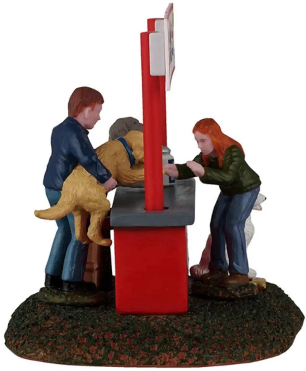 Lemax Puppy Kissing Booth Kerstdorp Tafereel - afbeelding 3 van 4