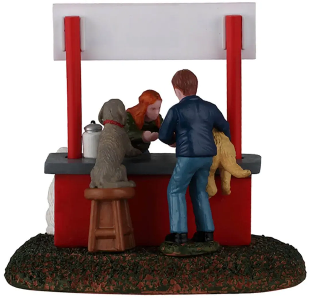 Lemax Puppy Kissing Booth Kerstdorp Tafereel - afbeelding 2 van 4