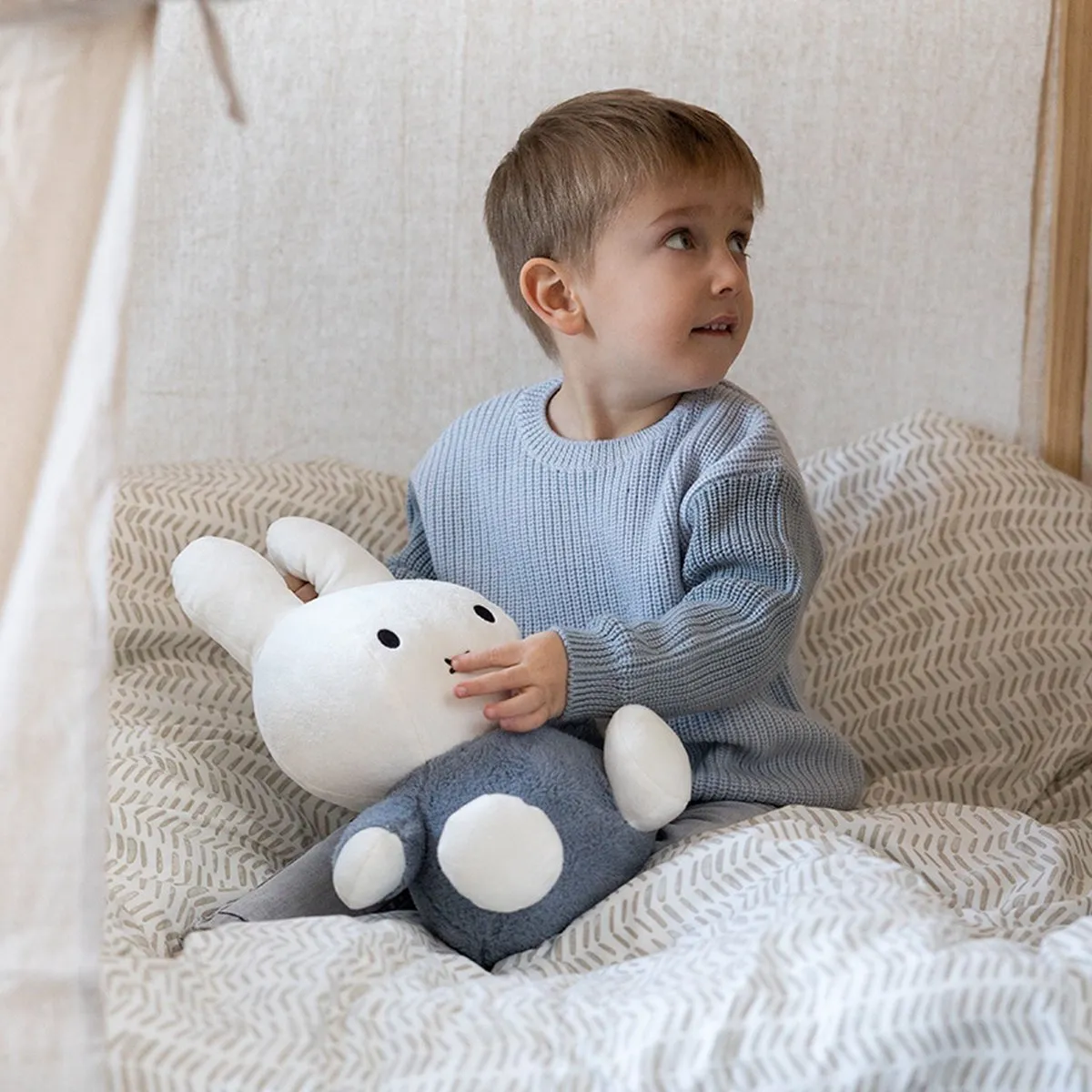 Nijntje Knuffel Fluffy - 35 cm Blauw
