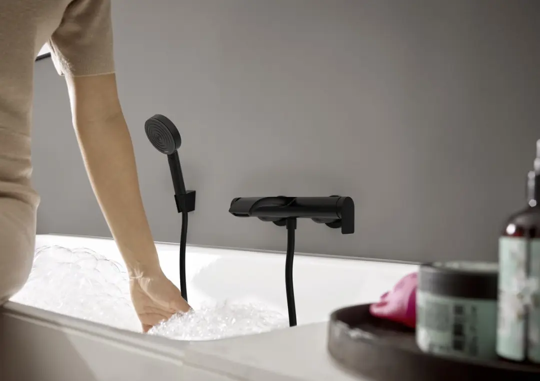 Hansgrohe Vivenis 75420670 Badmengkraan - Mat Zwart - afbeelding 5 van 6