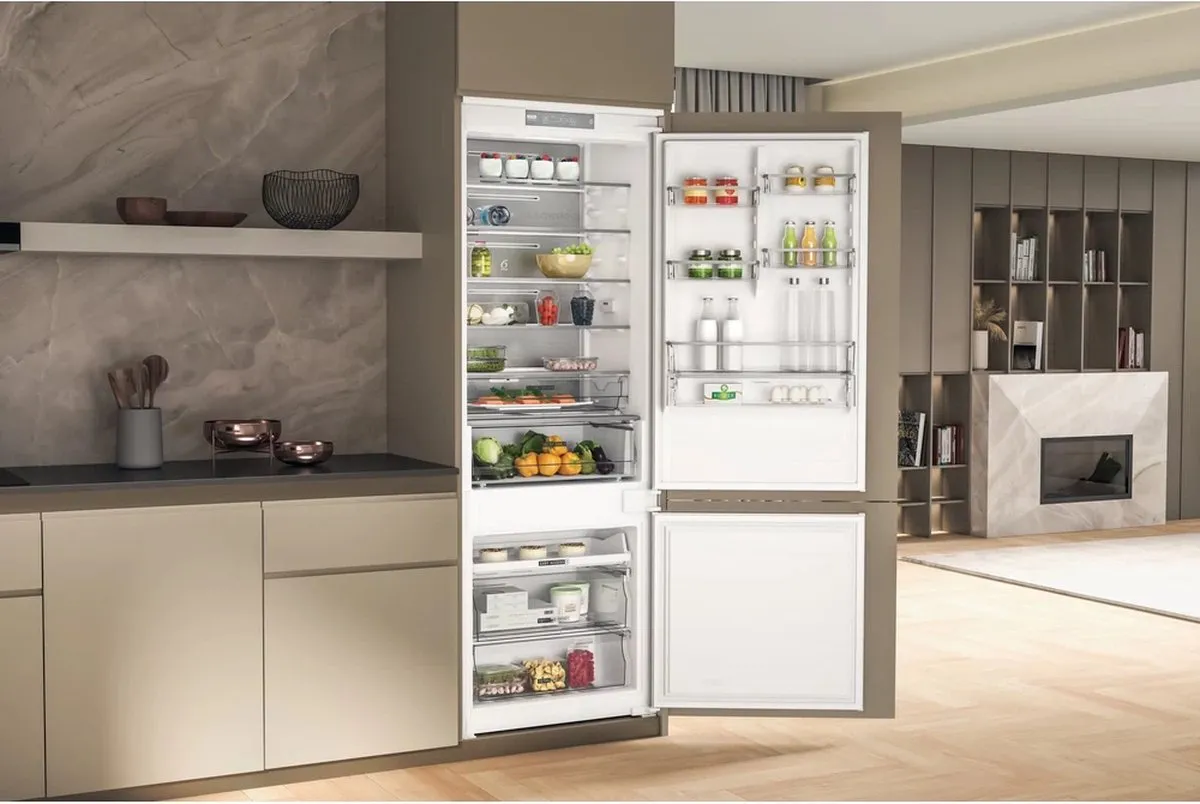 Whirlpool WH SP70 T121 Inbouwkoelkast 394L - Wit