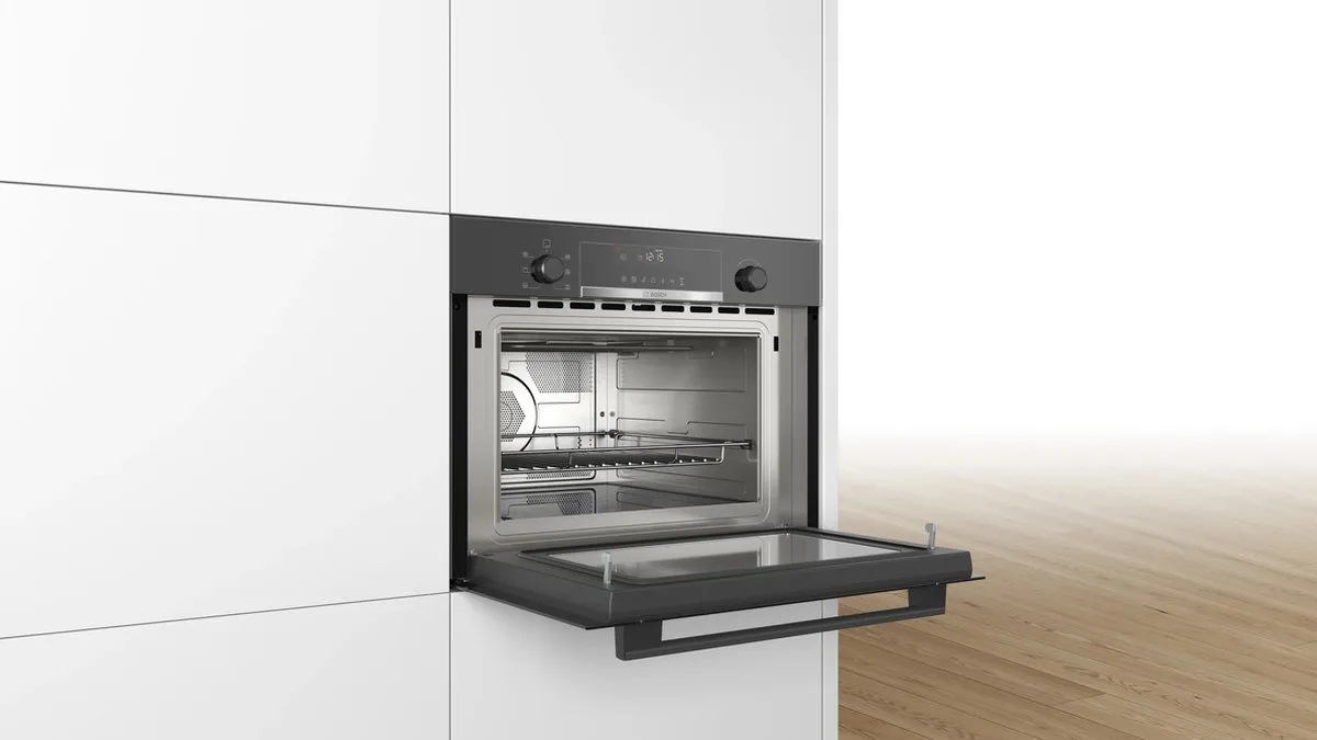 Bosch CMA585GB1 - Serie 6 - Inbouwmagnetron met heteluchtfunctie - 60x45 cm - 44 l - Zwart - Eenvoudig te reinigen met hydrolyse