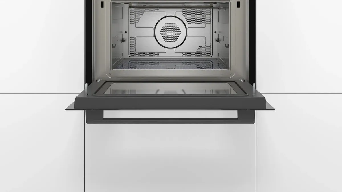 Bosch CMA585GB1 - Serie 6 - Inbouwmagnetron met heteluchtfunctie - 60x45 cm - 44 l - Zwart - Eenvoudig te reinigen met hydrolyse
