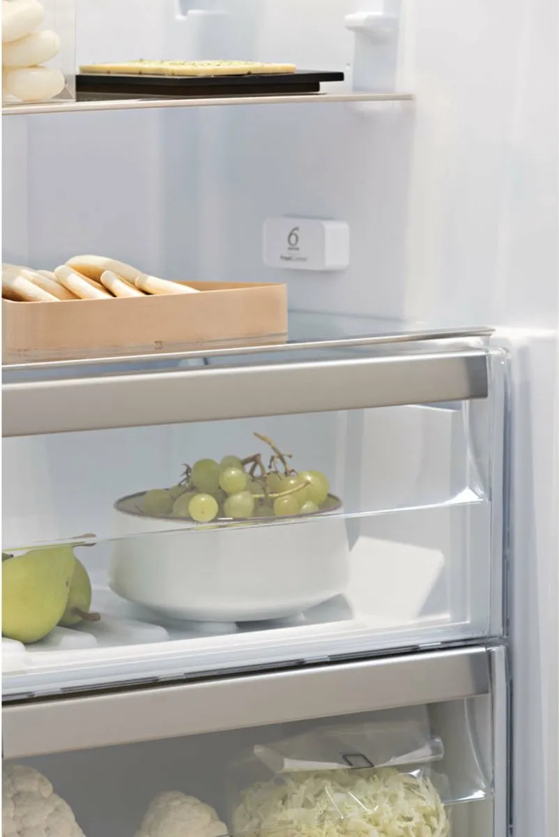 Whirlpool SW6AM2QW2 Vrijstaande Koelkast 318L - Wit