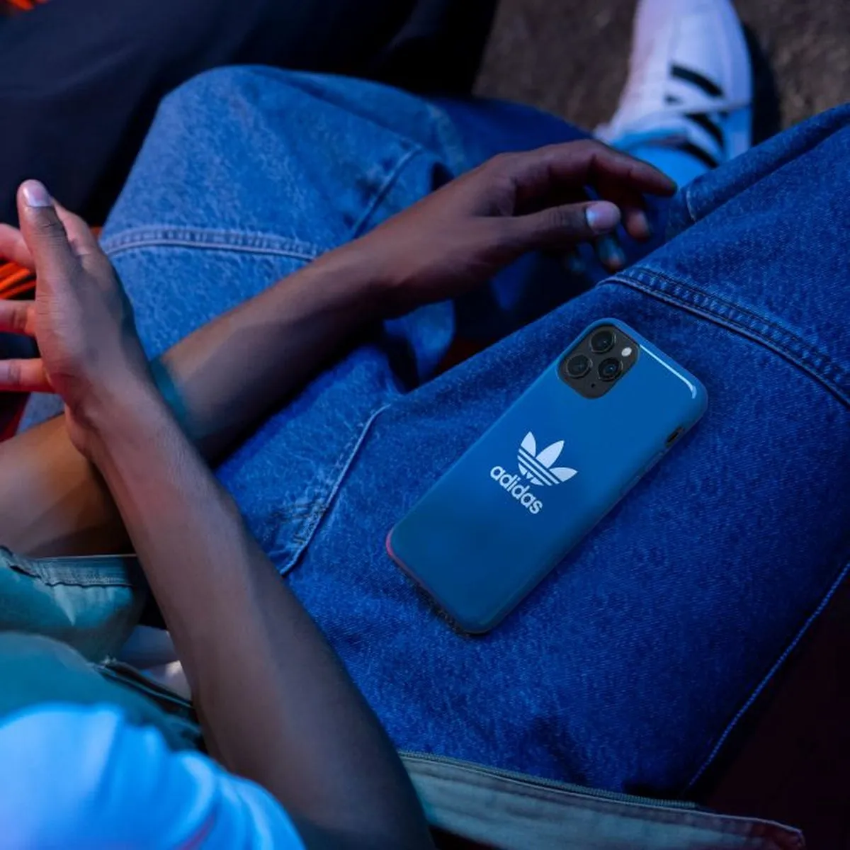Adidas Snap Case Trefoil TPU Hoesje iPhone 12 Pro Max - Blauw