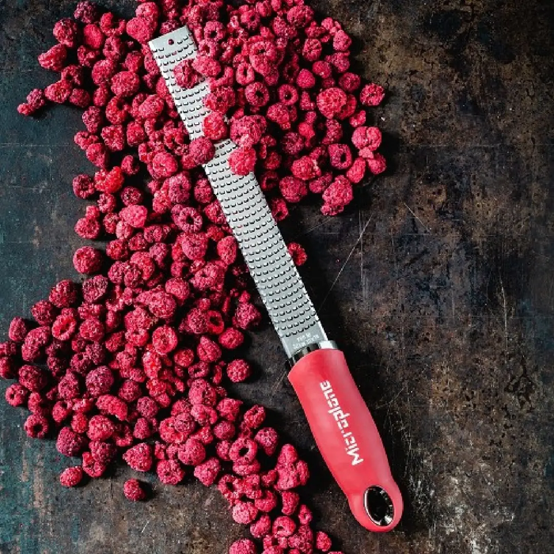 Microplane Premium Classic Rasp Zester Fijn - afbeelding 6 van 6