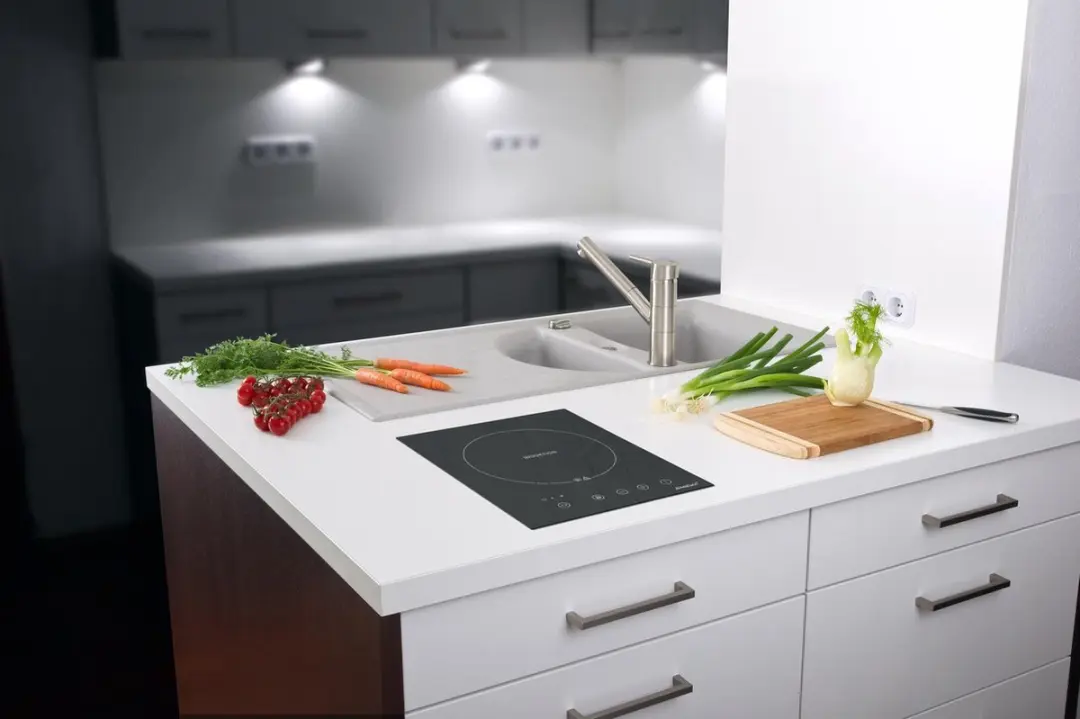 Steba IK60E Inductiekookplaat - 2000W - Zwart - afbeelding 2 van 3
