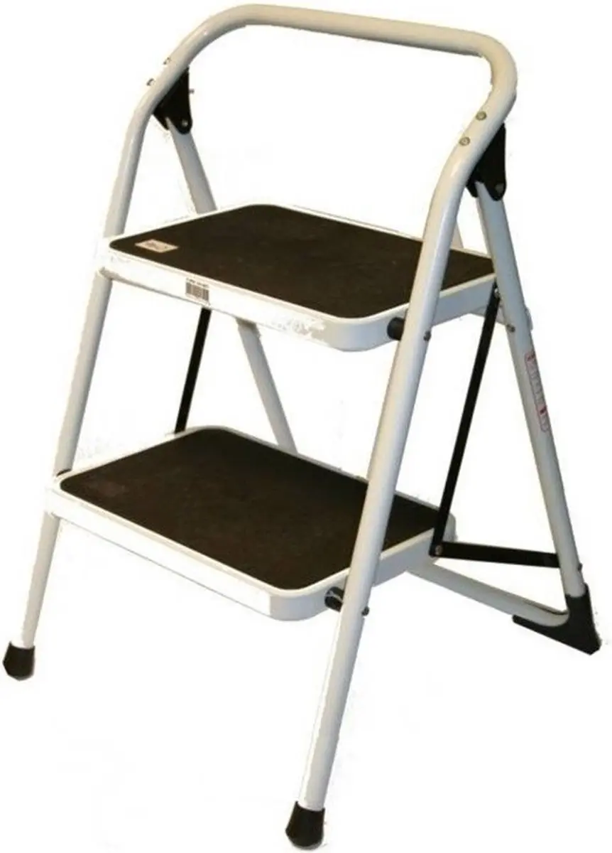 Metalen witte huishoudtrap