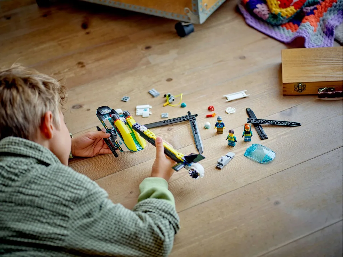 LEGO City Reddingshelikopter 60405 - 226 Stukken - afbeelding 5 van 6