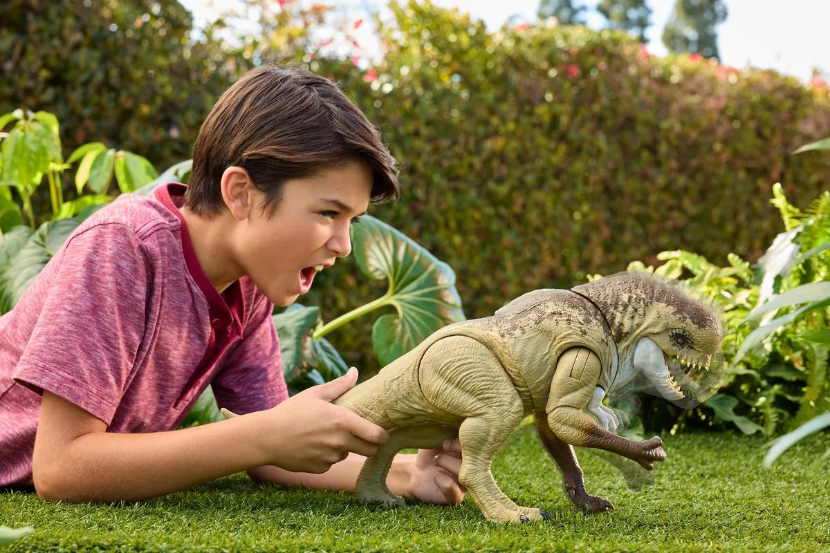 Jurassic World Rebirth Rumble N Rampage Distortus rex - JGB58