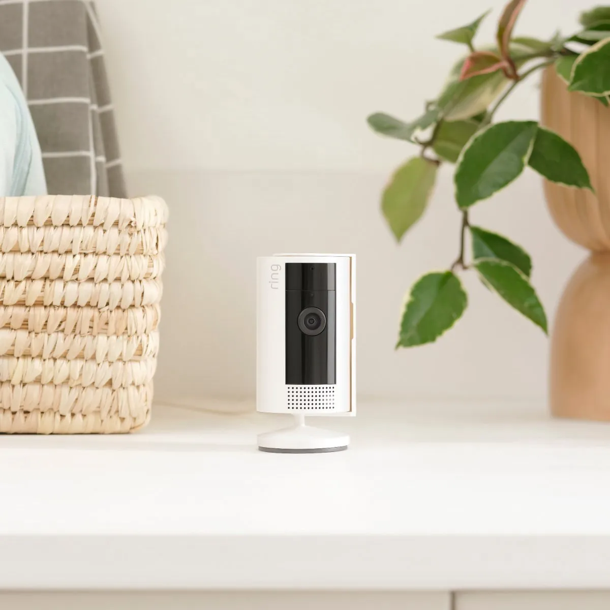 Ring Indoor Camera 2e Gen B0B6GKHS2S - Beveiligingscamera - Grijs