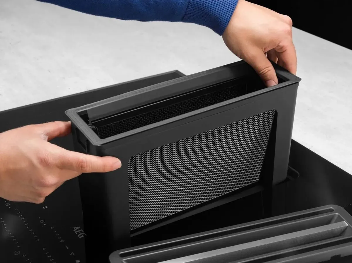 AEG TH84CB03FZ Inductiekookplaat met afzuiging - 4 zones - SaphirMatt - afbeelding 6 van 6