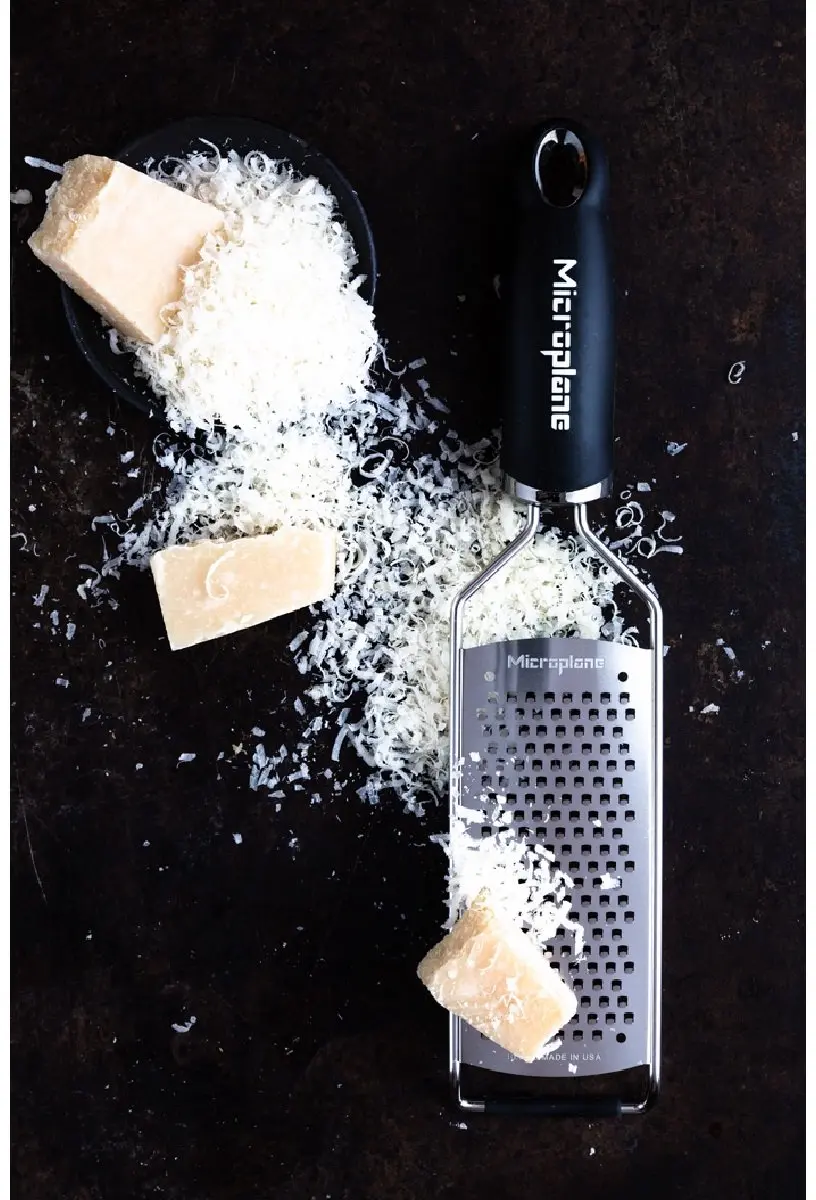 Microplane Gourmet Keukenrasp Grof - afbeelding 6 van 6