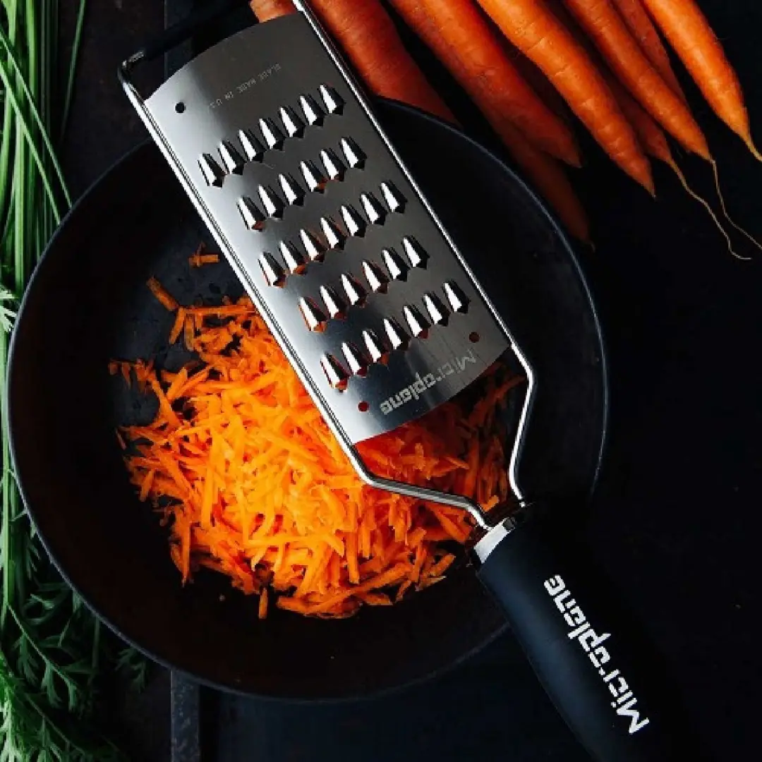 Microplane Gourmet Julienne Keukenrasp - Zwart - afbeelding 5 van 6