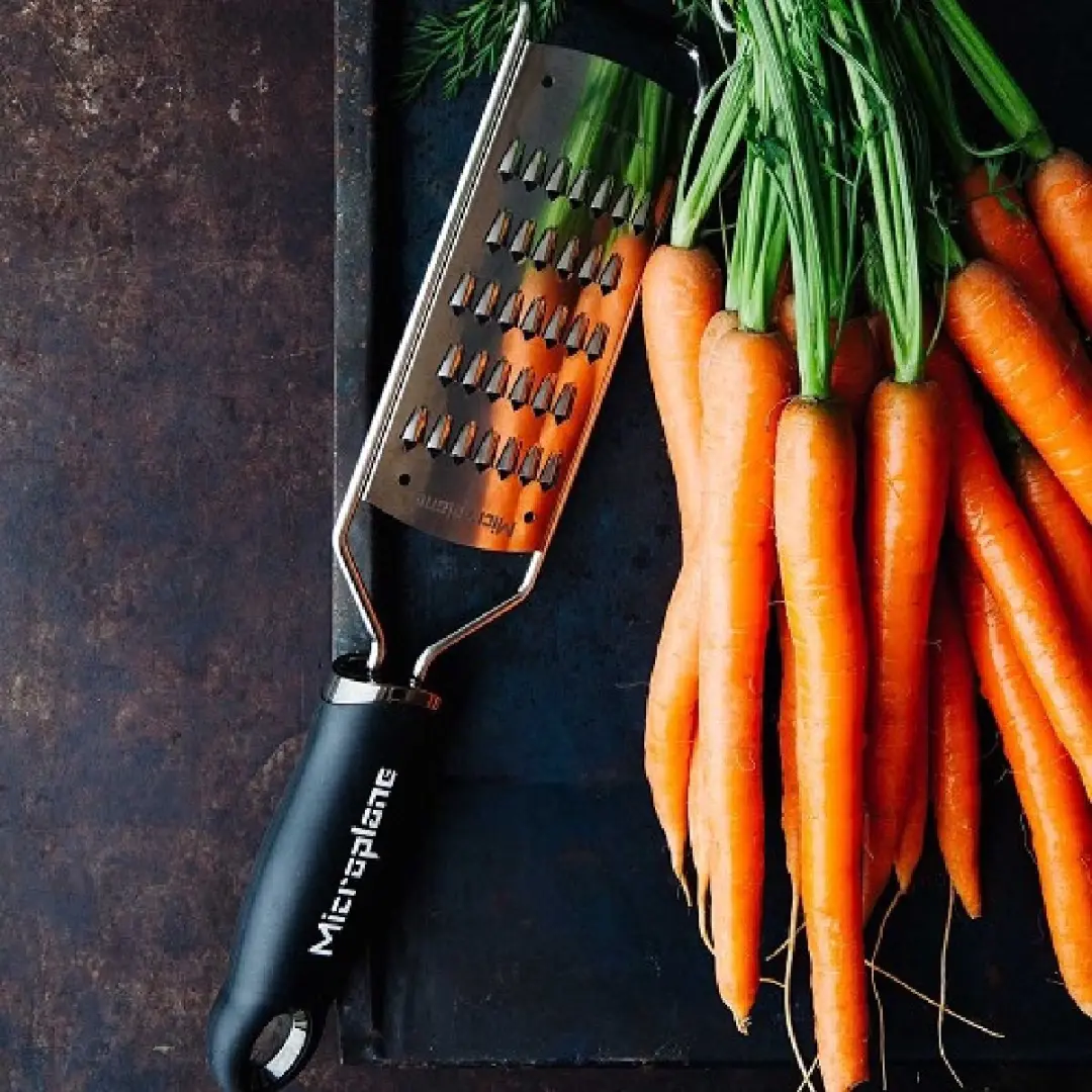 Microplane Gourmet Julienne Keukenrasp - Zwart - afbeelding 3 van 6