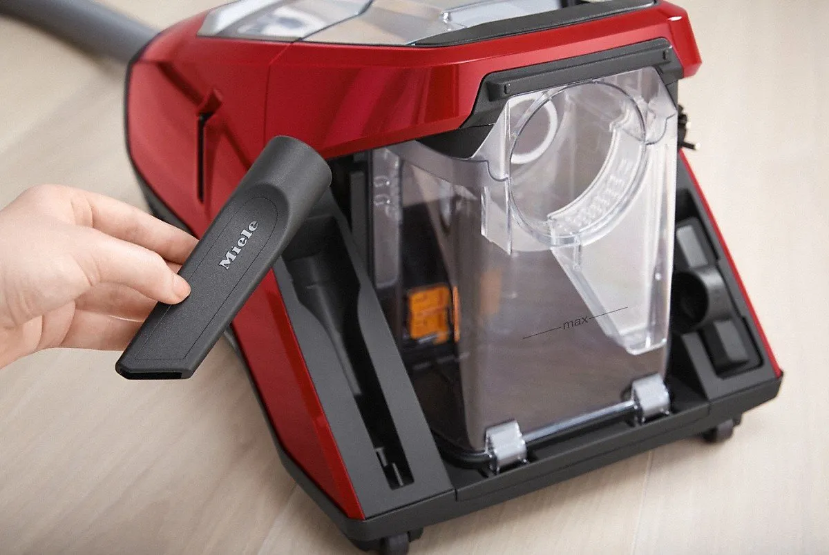 Miele Blizzard CX1 Cat & Dog 890W - Mangorood - 2L