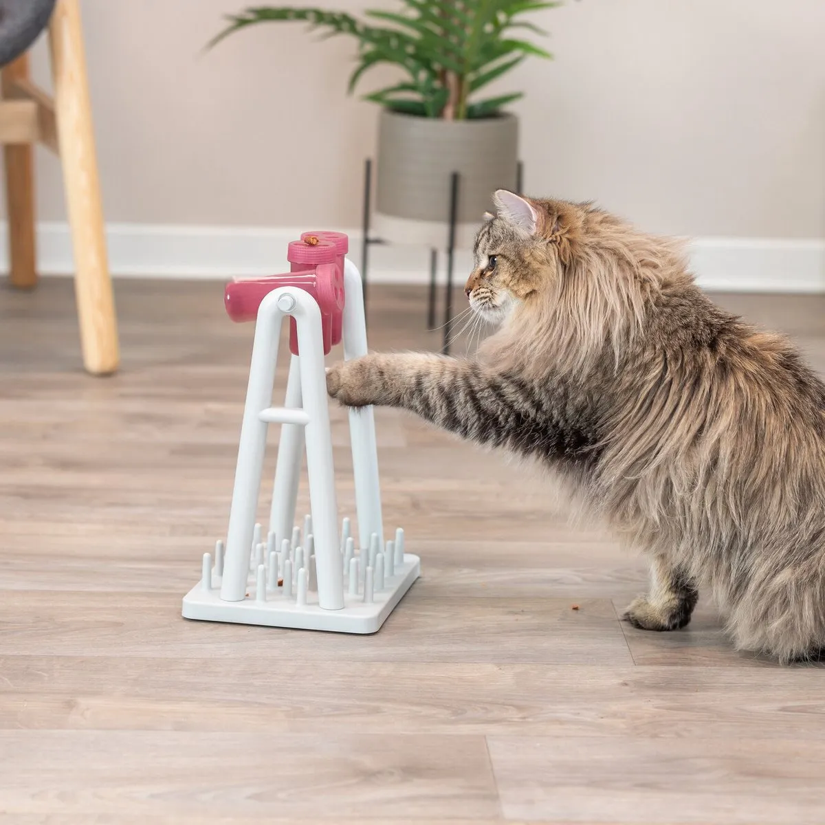 Trixie Cat Activity Turn Around Denkspel - Wit/Roze 22x33x18cm - afbeelding 6 van 6