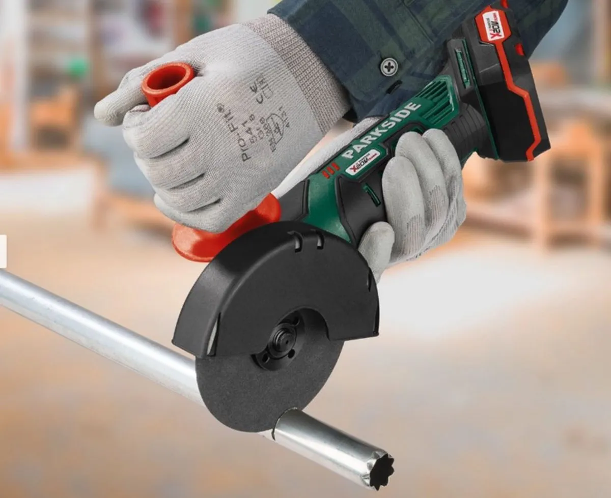 PARKSIDE PWSA 20-Li C3 Haakse Accuslijper 20V - 115mm - Groen/Zwart