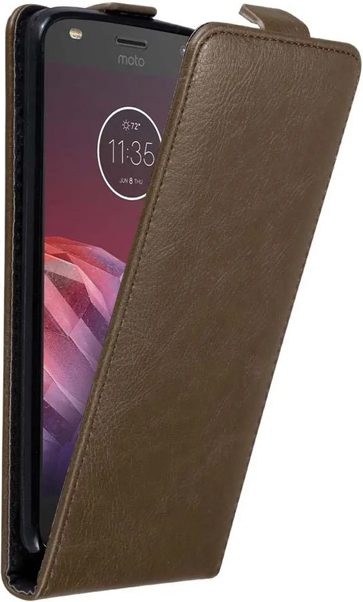 Cadorabo Hoesje geschikt voor Motorola MOTO Z2 in KOFFIE BRUIN