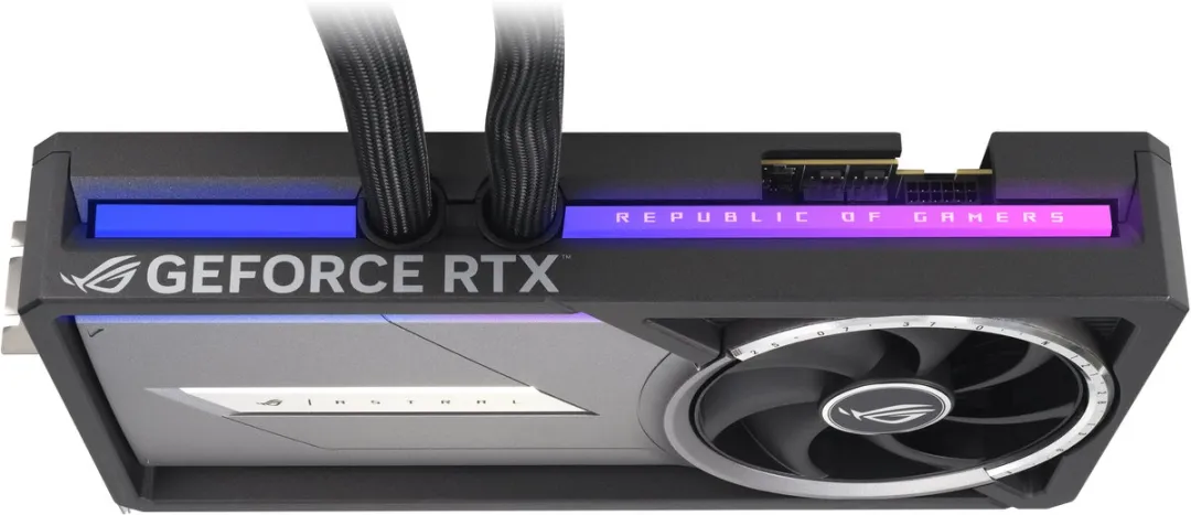 ASUS ROG Astral LC RTX5090 O32G Videokaart - 32GB GDDR7 - afbeelding 6 van 6