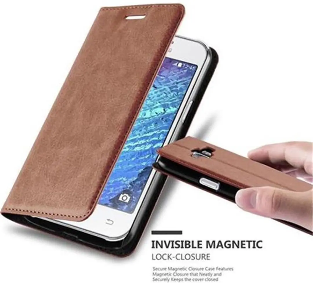 Cadorabo Hoesje geschikt voor Samsung Galaxy J1 2015 in CAPPUCCINO BRUIN