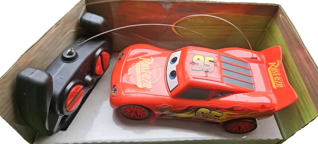 Disney Cars McQueen RC Raceauto - Rood