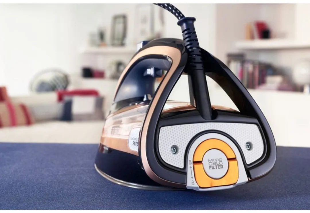 Tefal Ultimate Pure FV9847E0 Strijkijzer - 3200W - 0,35L