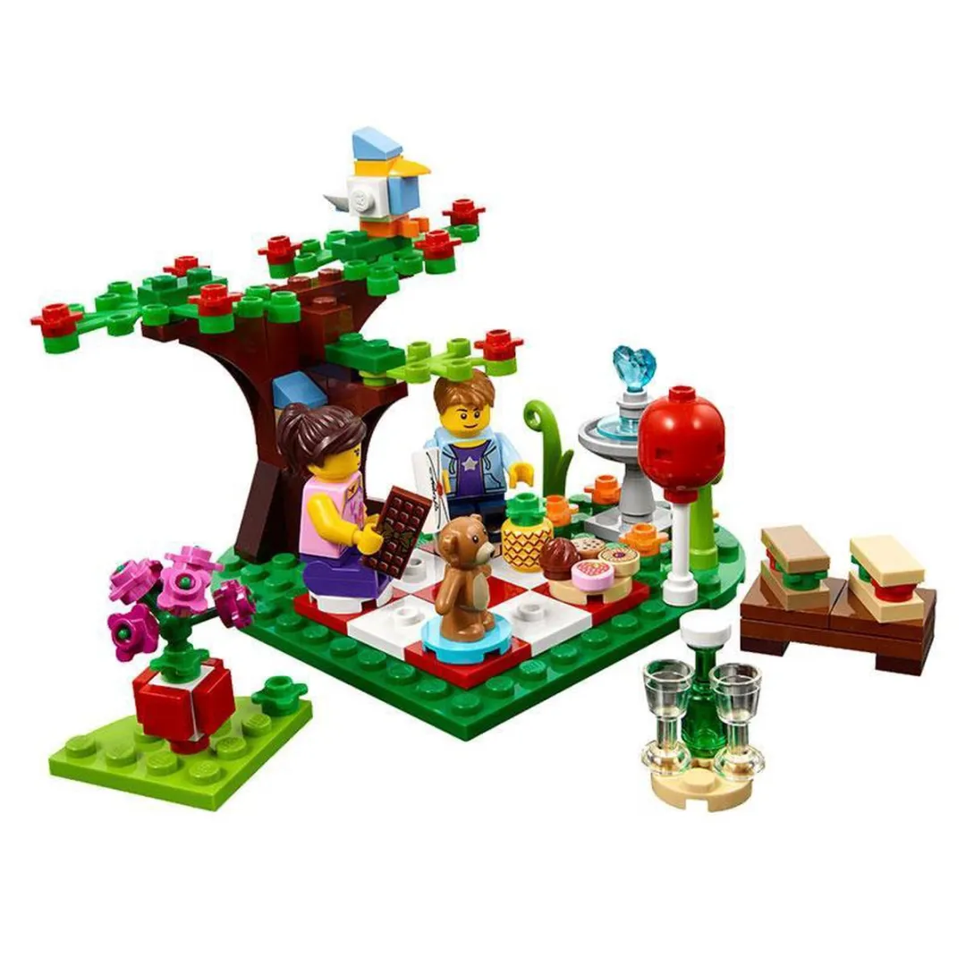 LEGO Romantische Valentijnsdag Picknick 40236 - 126 Stukken