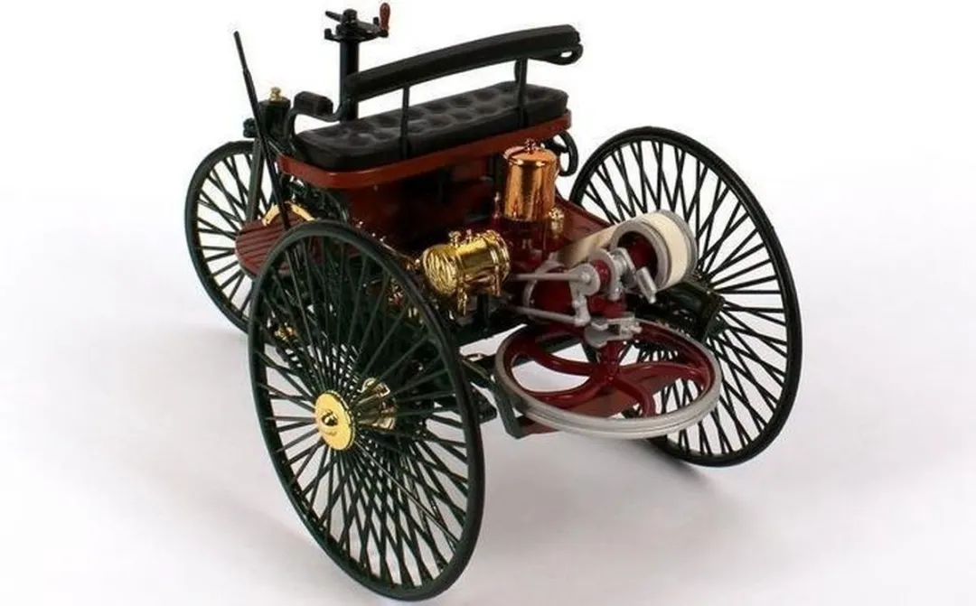 Mercedes-Benz Patent-Motorwagen 1886 1:43 - Groene modelauto