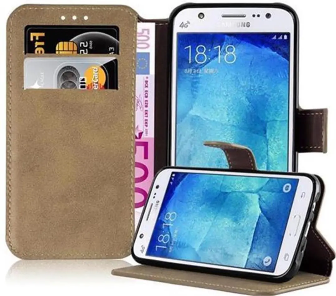 Cadorabo Hoesje geschikt voor Samsung Galaxy J5 2015 in MAT ZAND BRUIN