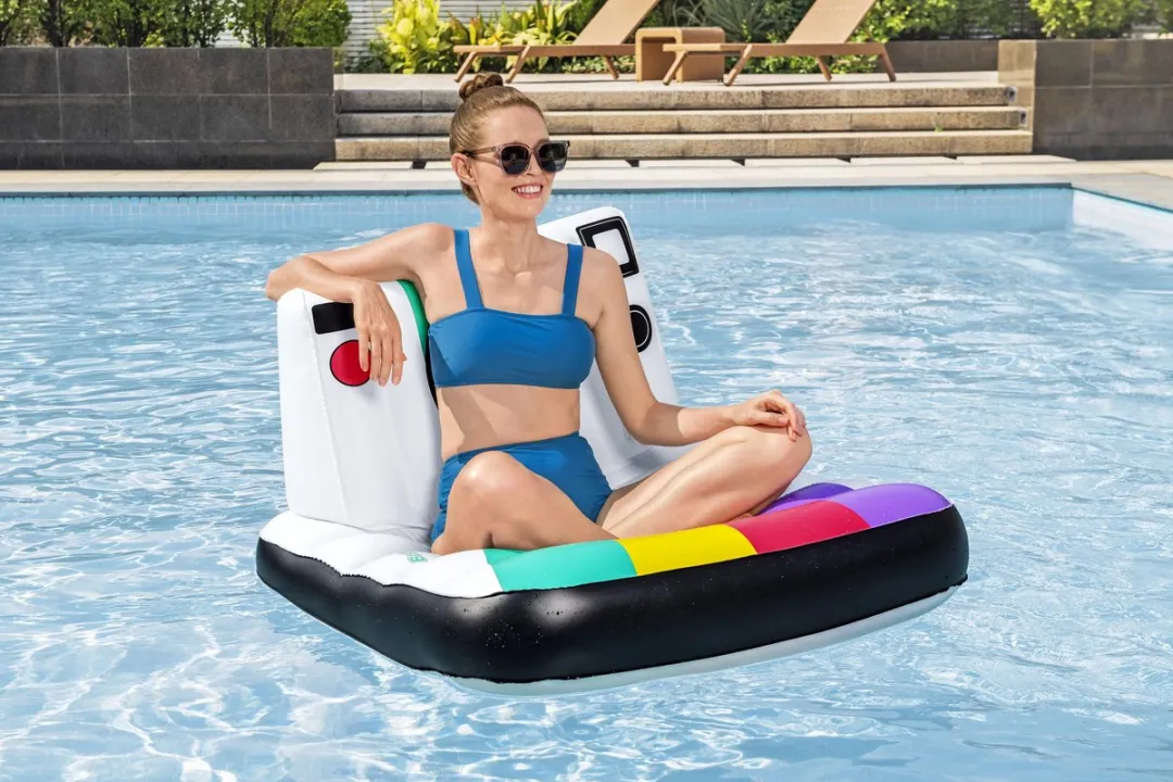 Bestway Pose N' Float Opblaasbare Lounger 127x102cm - Wit/Multicolor - afbeelding 4 van 5