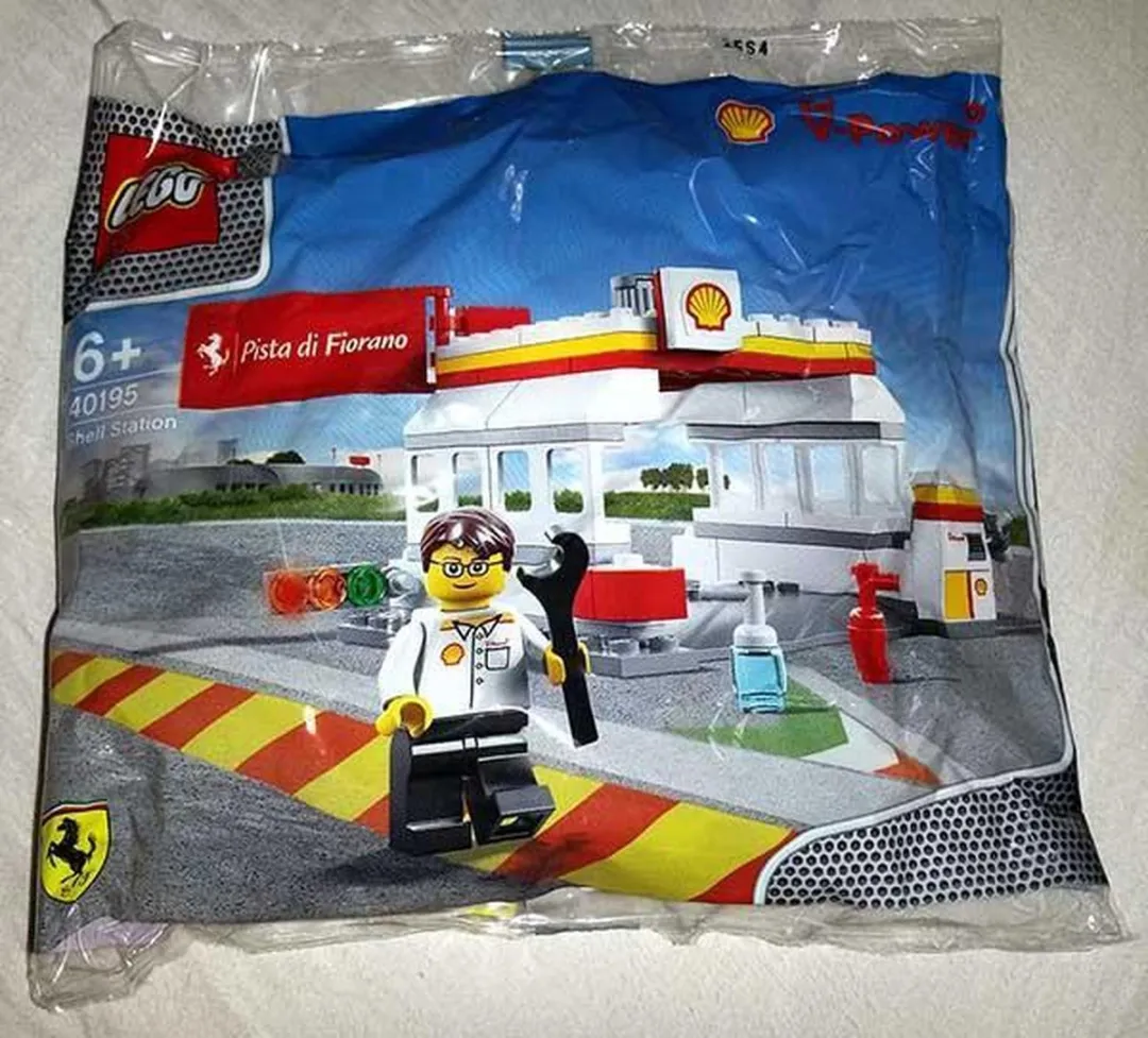 LEGO Shell Station 40195