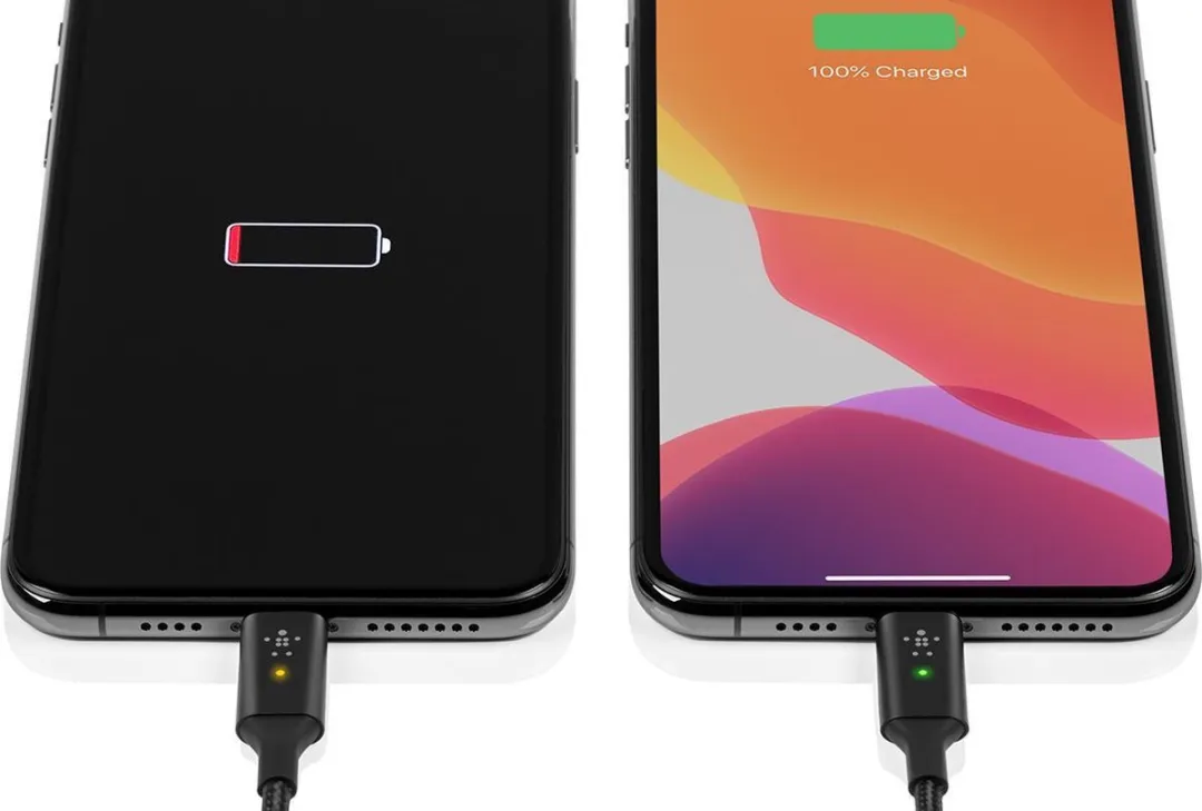 Belkin BOOST↑CHARGE Smart LED USB-C naar Lightning Kabel CAA006bt04GR - Grijs