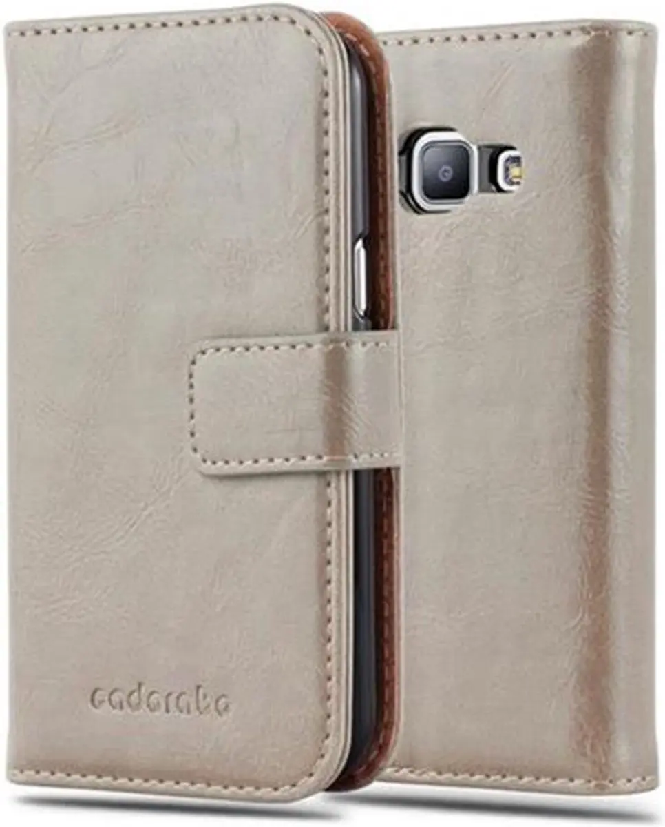 Cadorabo Hoesje geschikt voor Samsung Galaxy J1 2015 in CAPPUCCINO BRUIN
