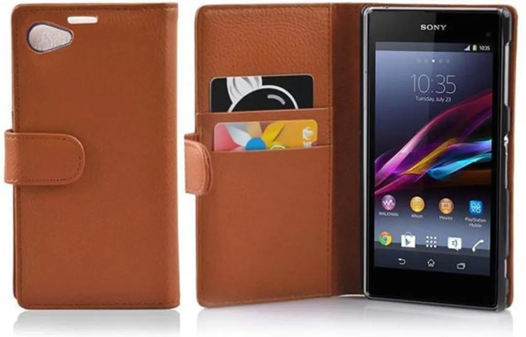 Cadorabo Hoesje geschikt voor Sony Xperia Z1 COMPACT in COGNAC BRUIN