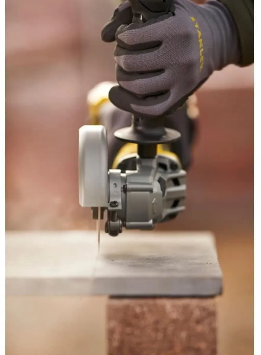 Stanley FatMax V20 SFMCG700M2K Haakse Slijper 125mm - 2x 4.0Ah - Metaal