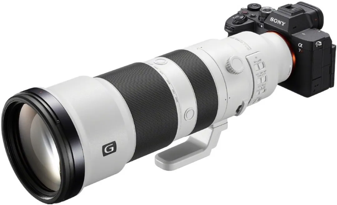 Sony FE 400-800mm f/6.3-8 G OSS Lens - 105mm - Wit