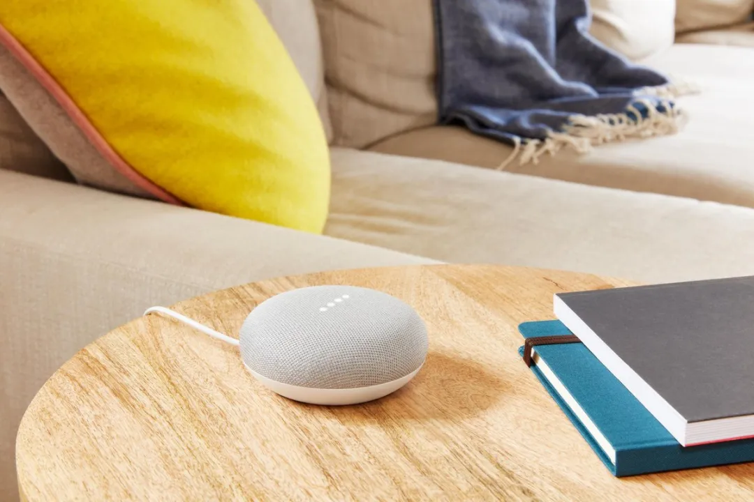 Google Nest Home Mini GA00210-NL - Lichtgrijs