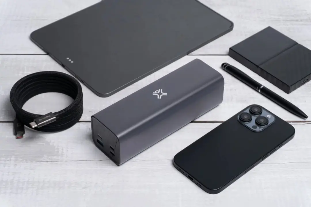 XtremeMac X-Power Max XWH-XPM-13 Powerbank - Zwart - afbeelding 6 van 6