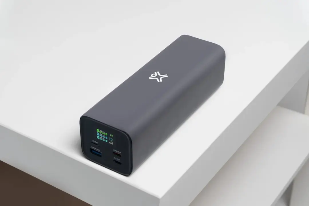 XtremeMac X-Power Max XWH-XPM-13 Powerbank - Zwart - afbeelding 5 van 6